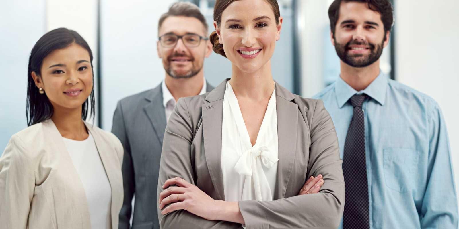 Expertos de habla hispana en Inversiones en EEUU: Te Acompañamos en Cada Paso, ¡Sin Sorpresas!