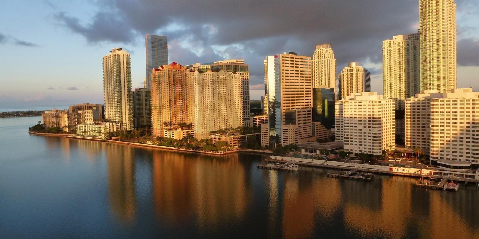 Por que invertir en Miami, Florida?