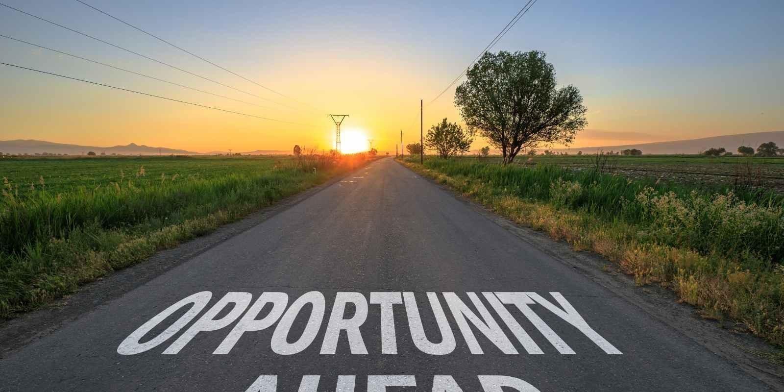 ¡Oportunidades doradas! Descubre las ventajas de invertir en Miami y Orlando como  inversionista extranjero