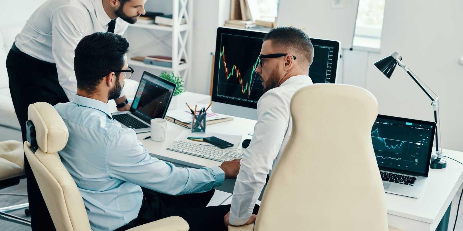 Evaluación de tu estabilidad financiera para comprar en USA