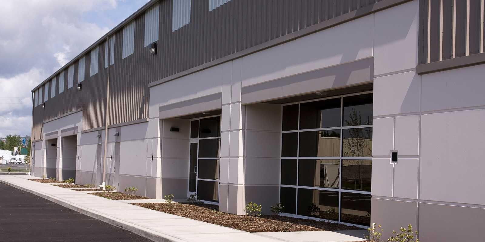 Invertir en Propiedades Comerciales en USA: Factores Clave a Considerar