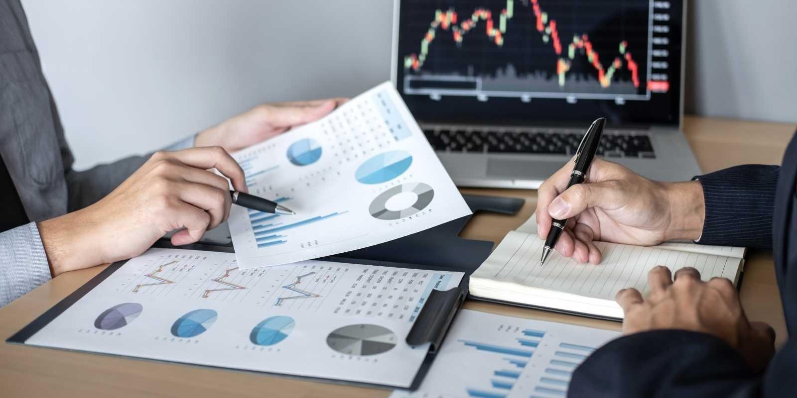 Cómo crear un plan de inversión inmobiliaria personalizado en Estados Unidos